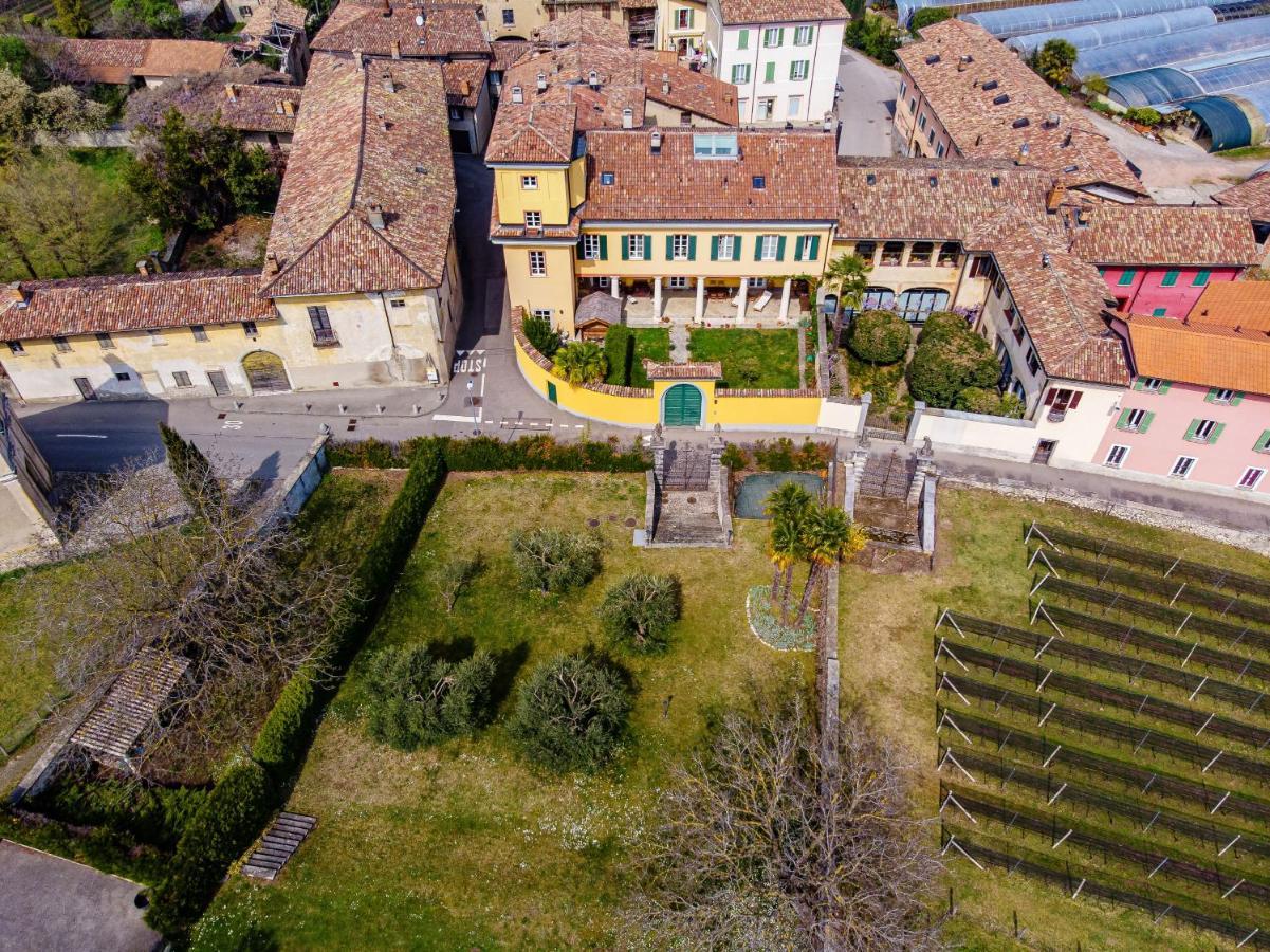 Castello Di Brusata Apartment By Quokka 360 - Romantic Flat With Pool Mendrisio Kültér fotó