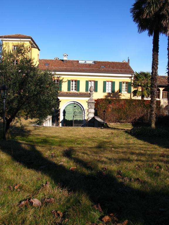 Castello Di Brusata Apartment By Quokka 360 - Romantic Flat With Pool Mendrisio Kültér fotó