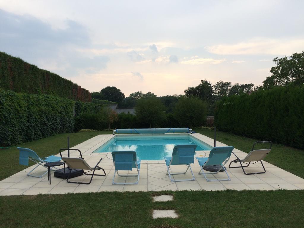 Castello Di Brusata Apartment By Quokka 360 - Romantic Flat With Pool Mendrisio Kültér fotó